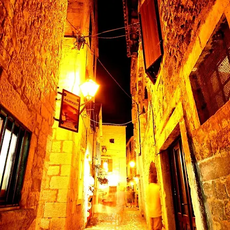 Divine Seaview Apartment