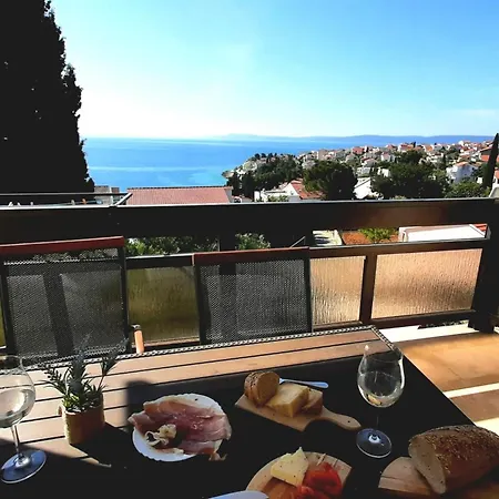 Divine Seaview *